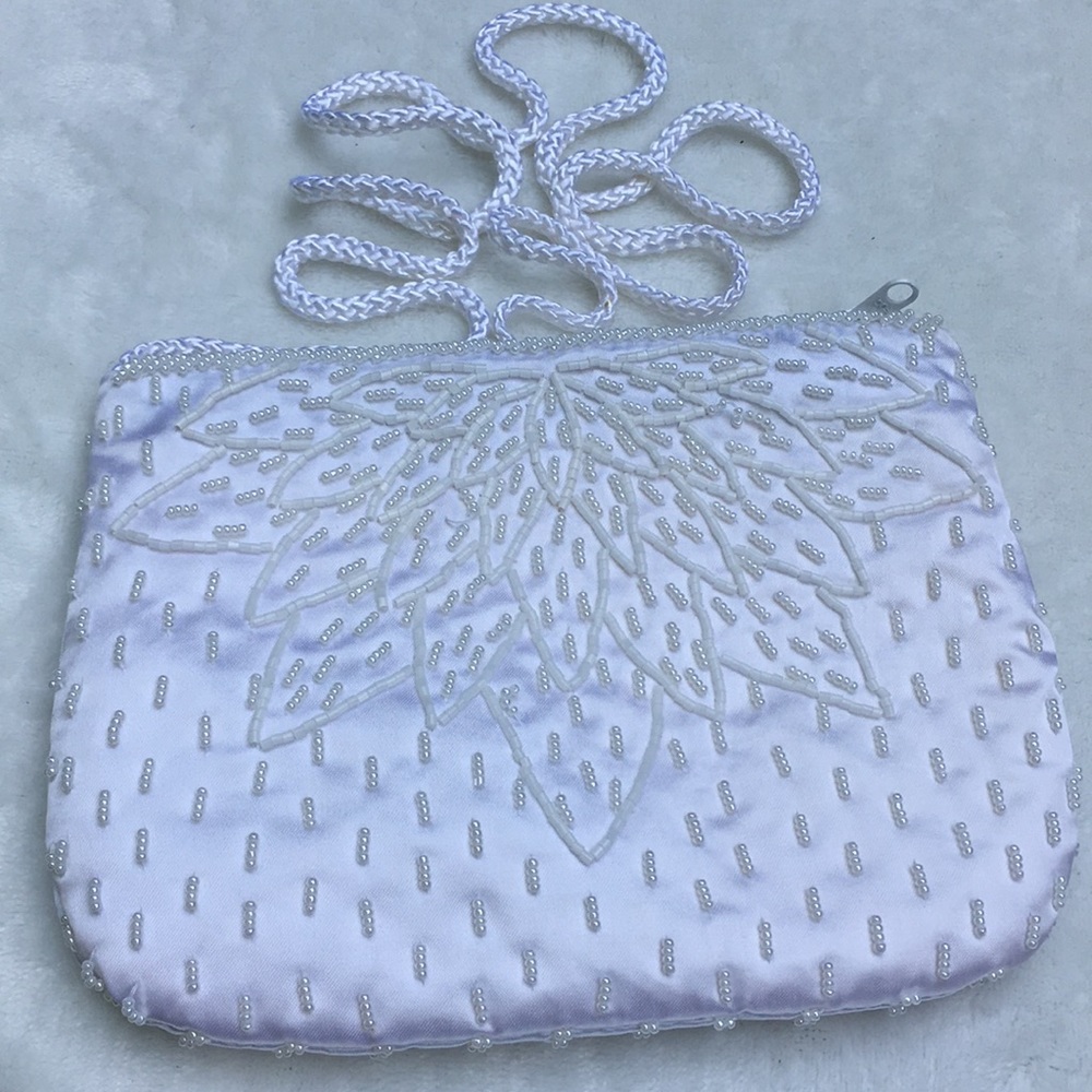 Beaded White Satin Lotus Purse